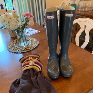 Hunter Rainboots with socks